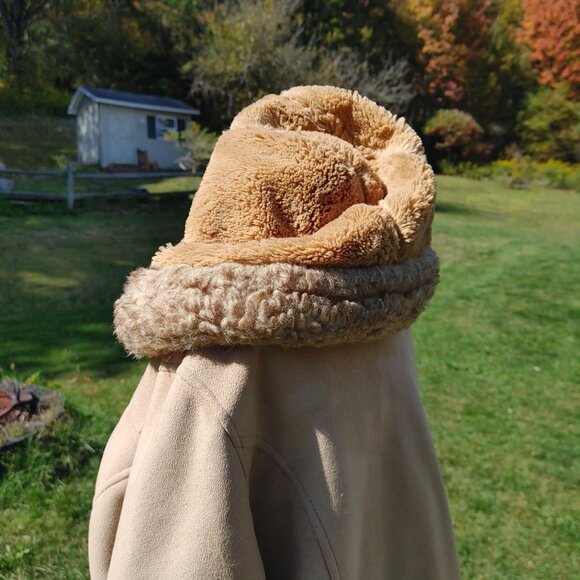 Nautica Mid Length Coat Tan Zip Toggle Closure Faux Shearling Hooded Pockets - Picture 8 of 12